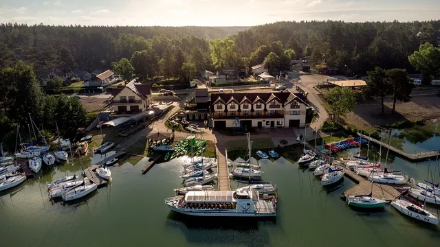 GRZEGORZ'S MARINA