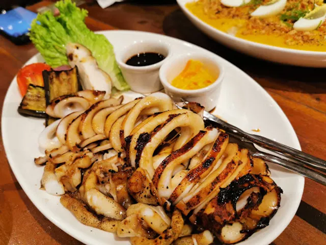 Gerry's Ayala Trinoma (Gerry's Grill)