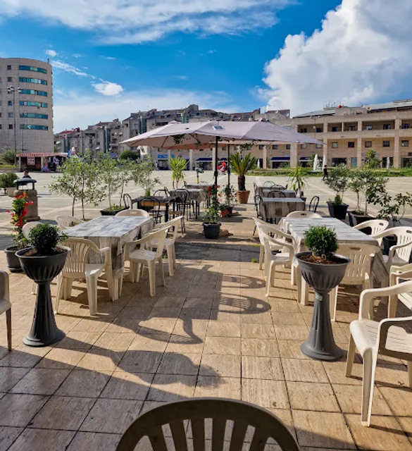 IL RE PIZZERIA E POKÉ