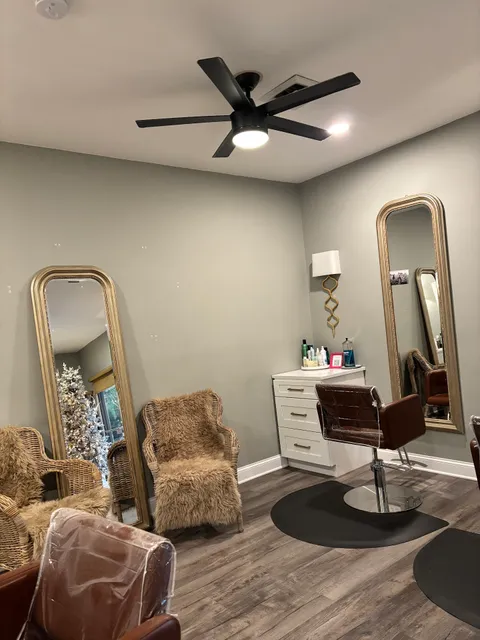 Tangles Salon and Spa