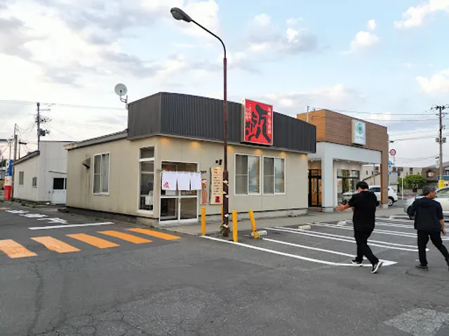 Manpachi Ramen Tomabu