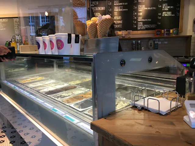 RAPHAELS Eismanufaktur Bült