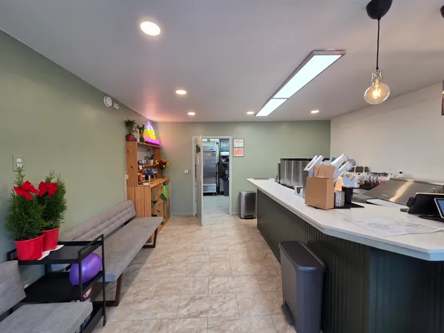 TGS (Tea G Store Foods & Tea)