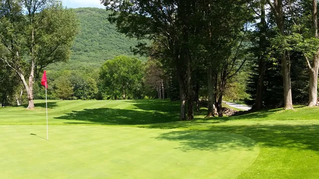 Undermountain Golf Course Inc.