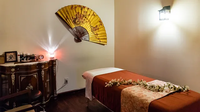 Phoenix Eastern Medicine Center