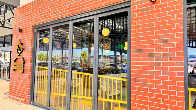 Flames Cafe and Grill (Clarkson)