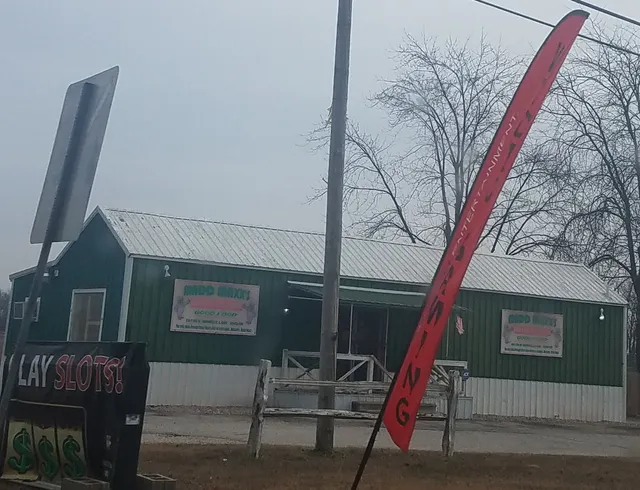 Madd Maxx's Pizza & Pub