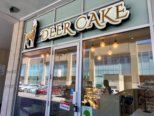 Deer Cake