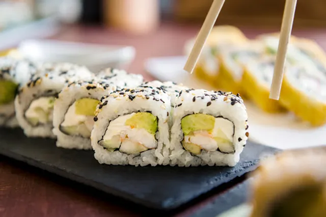 ÑamÑam Sushi (El Refugio)