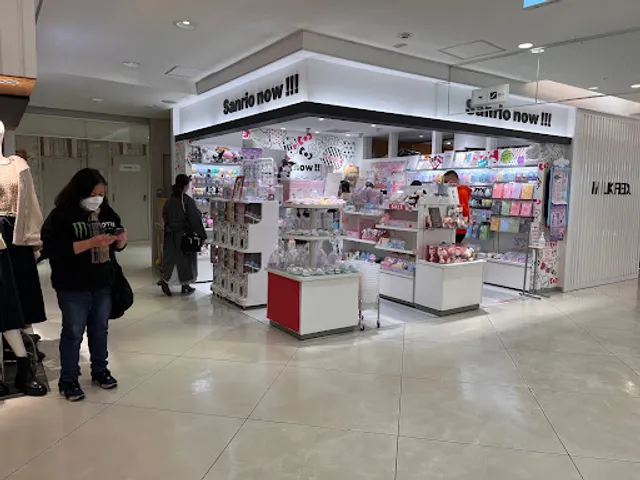 Sanrio Now !!! LUMINE EST Shinjuku