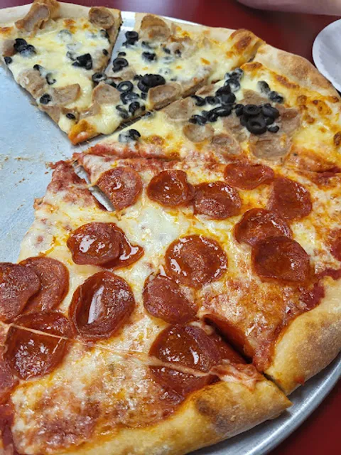 Vinnie's Pizza