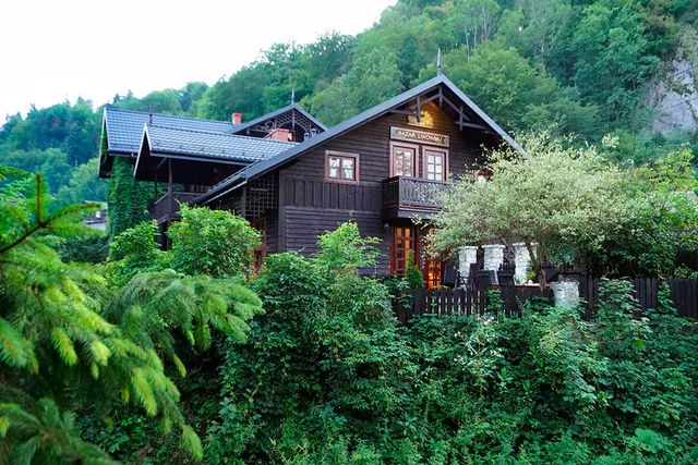 Bazar Lwowski Ojców