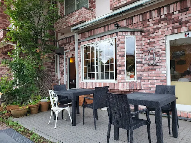 Cafe Restaurant Posh