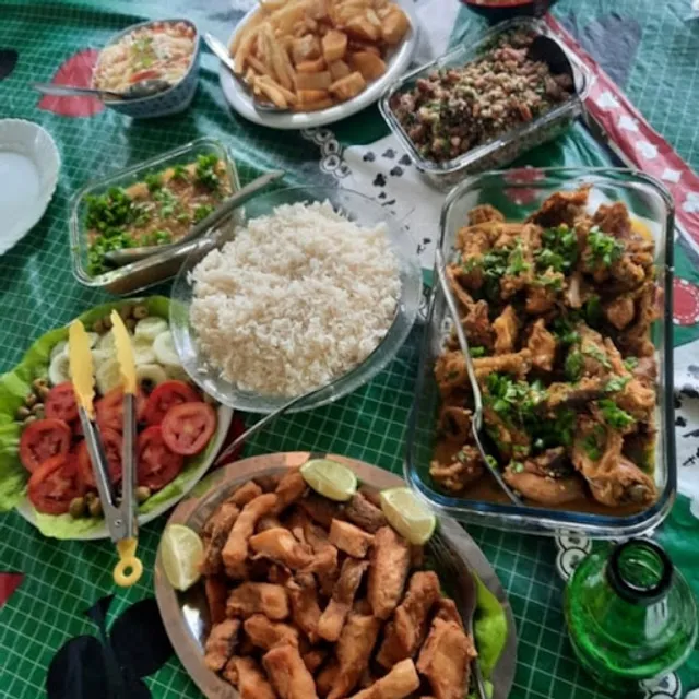 Quintal de Casa Comida Caseira