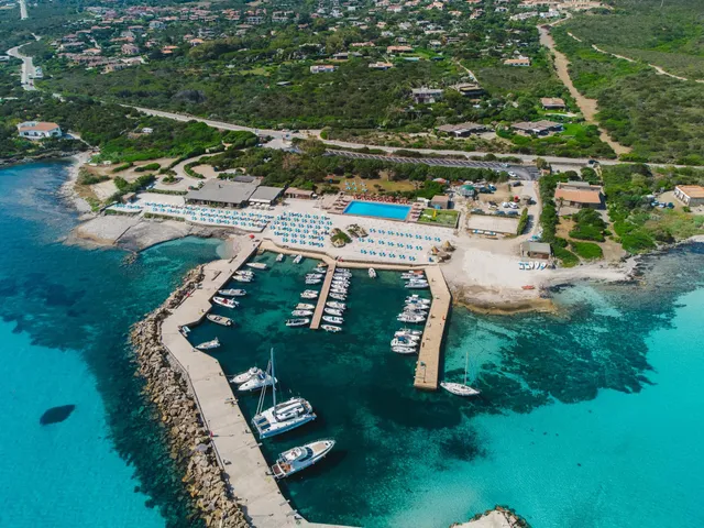 Club Hotel Ancora - Yacht Club - Stintino