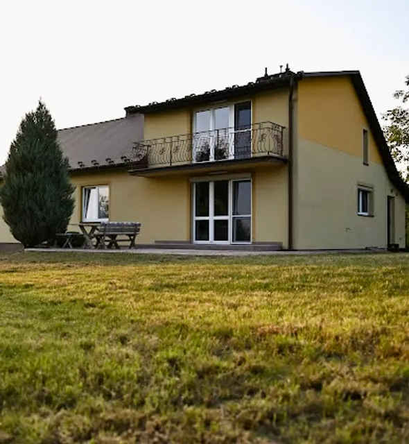 Sielankowe Pole, Brzozowa