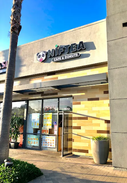 Niftea Cafe & Donuts