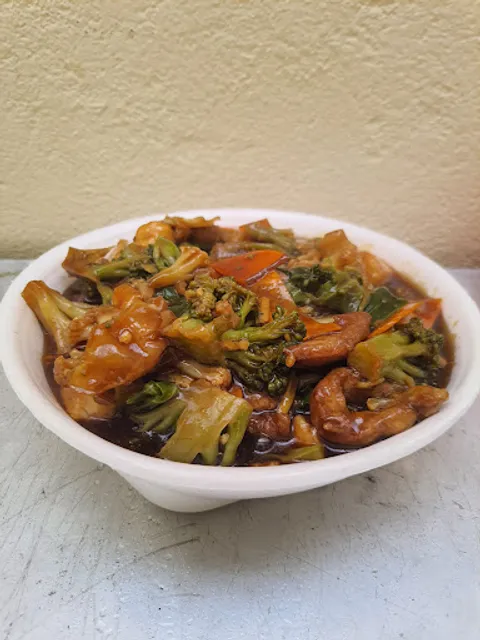 Nana's Chin Delivery