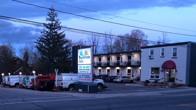 Sunrise INN - Parry Sound
