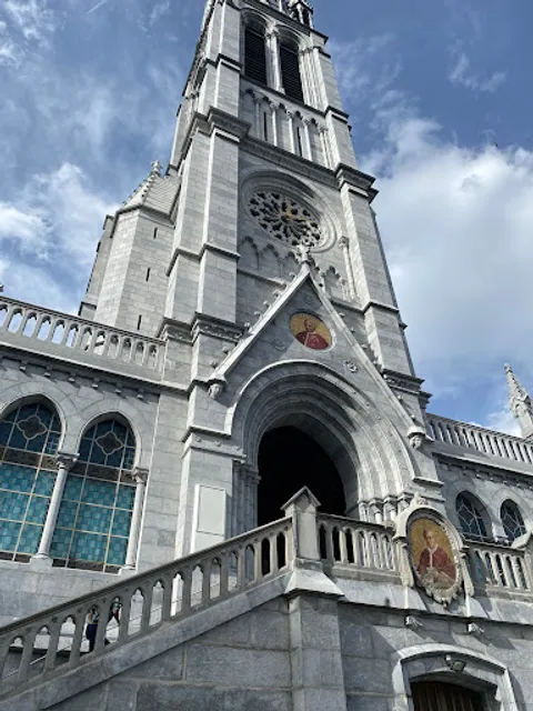 Crypte de la basilique de L’immaculée-conception