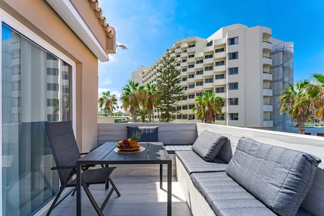 BAL Apartments Adults Only