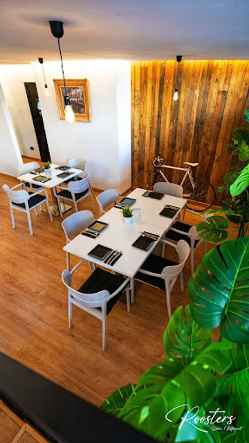 Roosters Urban Restaurant & SPORTSBAR