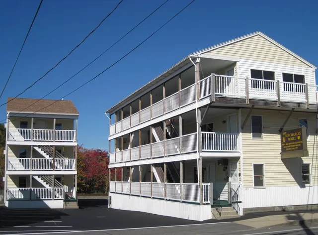 Sir Charles Motel