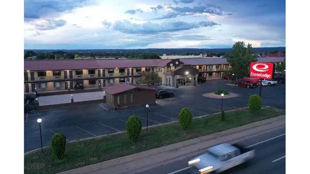 Econo Lodge Cortez near Mesa Verde