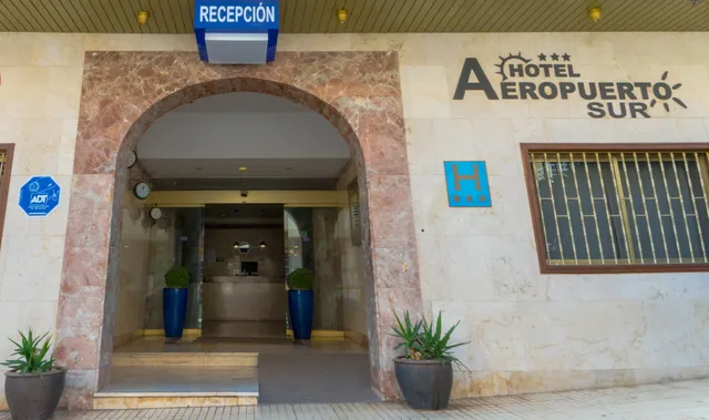 Hotel Aeropuerto Sur