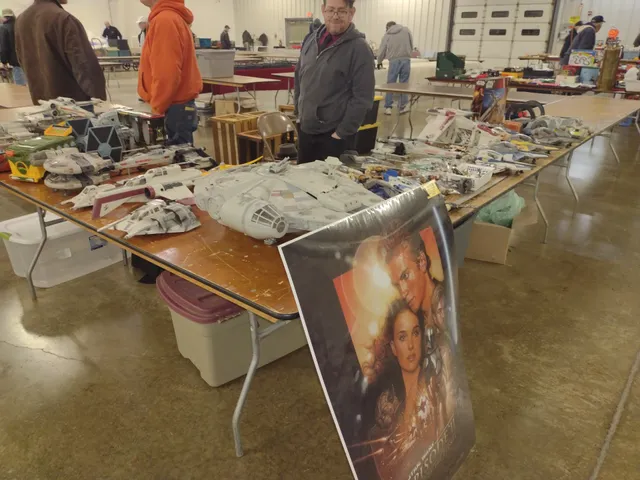 Medina Flea Market of Collectables