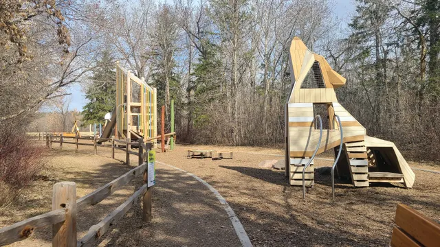 Sir Wilfrid Laurier Natural Playground