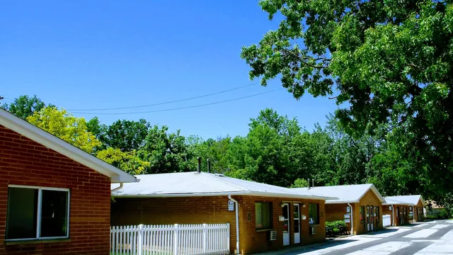 Willo-Vu Apartments of Eastlake (Hours by Appointment Only)