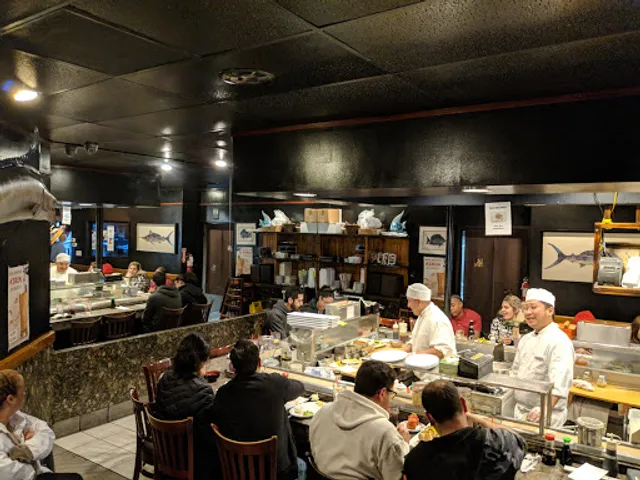 CHO CHO SAN - THE ORIGINAL!! Encino ownership changed long time ago