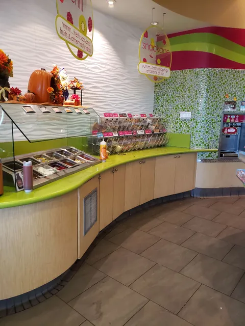Menchie's Frozen Yogurt