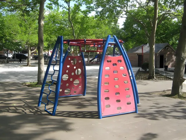 Corona Golf Playground