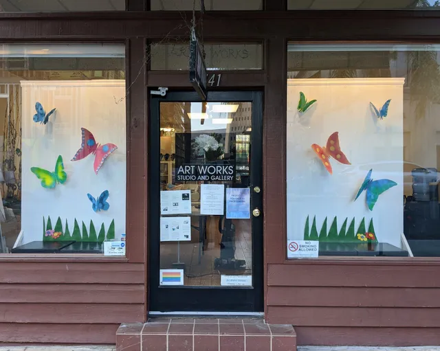 RI International Art Works Gallery