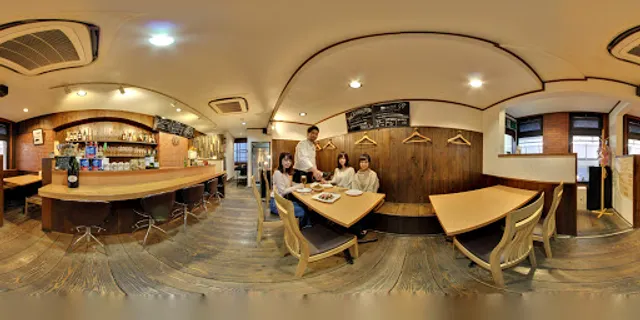 TRE PIUME(トレピウメ)