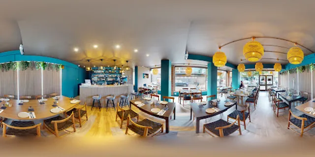 CENTRAL Greek & Mediterranean Restaurant-Bar