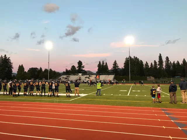 Hood River Valley High School