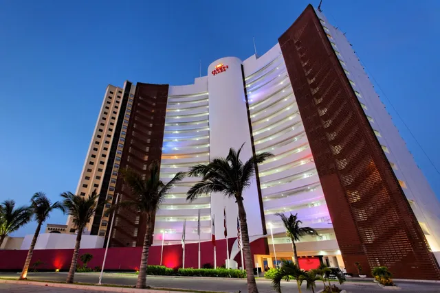 Park Royal Beach Mazatlán