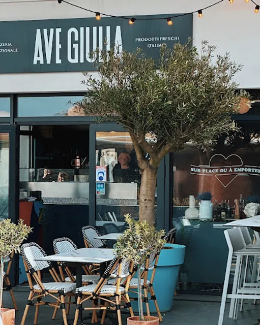 AVE GIULIA Biscarrosse