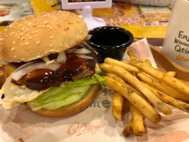 Q Burger 新店玫瑰店(直營)
