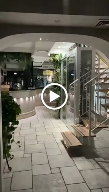 Restaurants of Artists