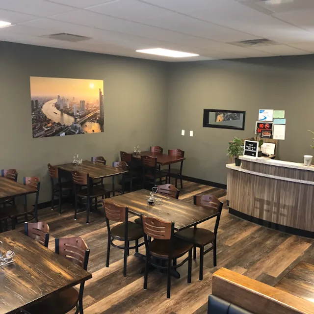 May’s Bangkok (Flint)