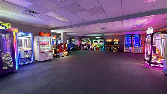 Split Rock Galleria Movie Theater