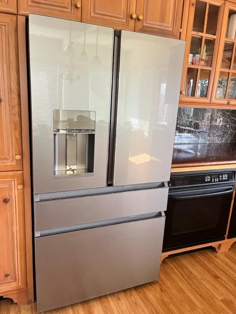 SOLANO'S Appliance and Cabinet Center