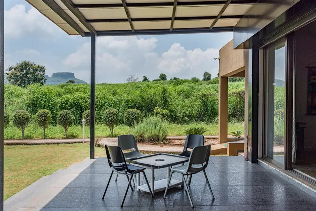 SaffronStays Rose Vineyard by the Lake - 3 BDR Villa in Nashik