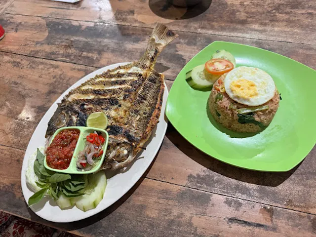 Warung Gili Local Food