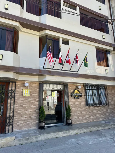 Hotel Los Nogales