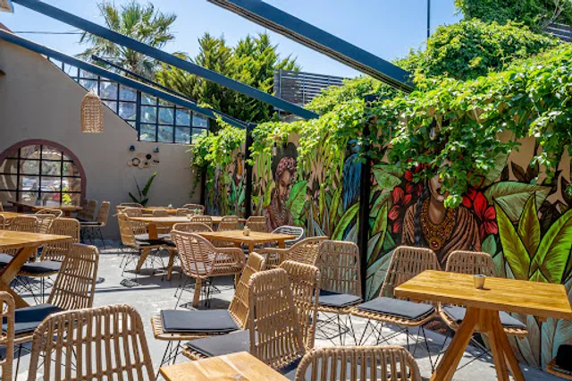 Wizz Lagonisi - All day experience & Kids club